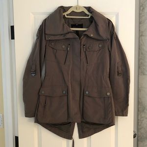 BCBG MAXAZRIA  windbreaker trench